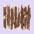 Braaaf rawhide snacks roll sticks lam uitgestald 8 stuks – hondenkauwsnacks met lamsvlees op lila achtergrond